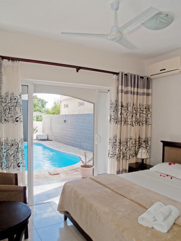 Mo Residence Pereybere Beach Exterior photo