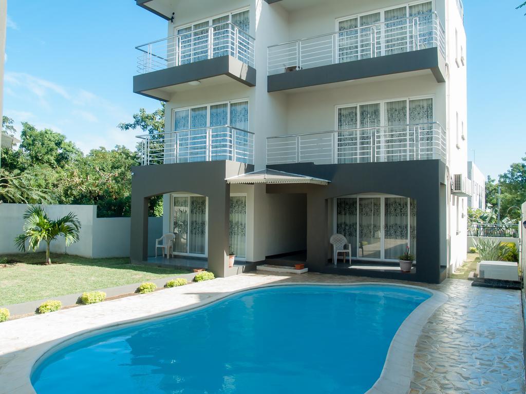 Mo Residence Pereybere Beach Exterior photo