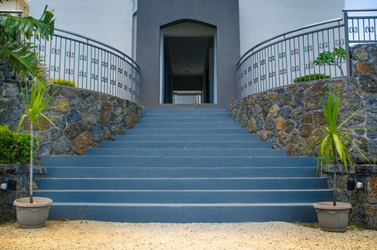 Mo Residence Pereybere Beach Exterior photo